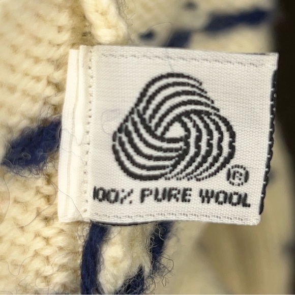 VINTAGE RARE STOWE WOOLENS NORDIC WOOL IVORY RED HOLIDAY SWEATER FAUR ISLE - Picture 14 of 14